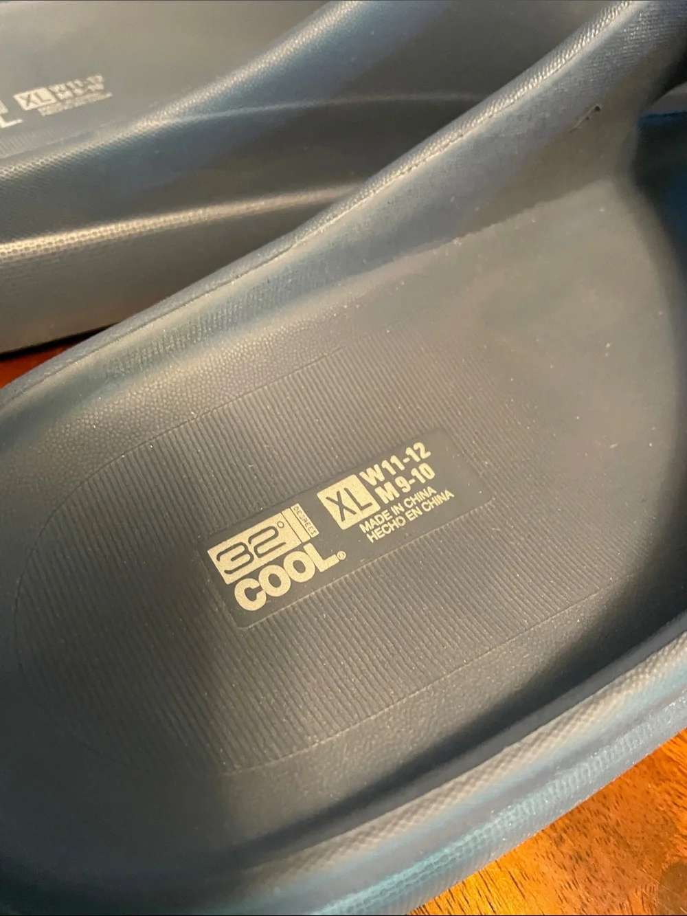 32 DEGREES COOL Cushion Slip-On Slides Women’s 11-12 Men’s 8-10 Blue